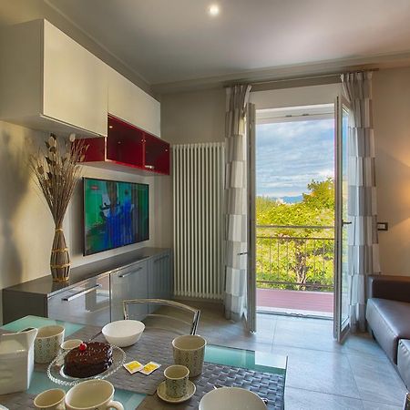 Versilia Residence Лидо-ди-Камайоре Экстерьер фото
