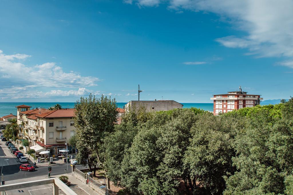 Versilia Residence Лидо-ди-Камайоре Экстерьер фото