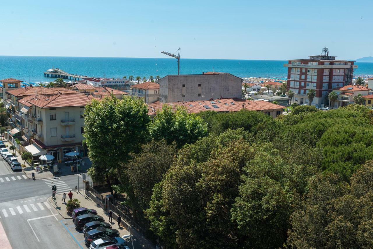 Versilia Residence Лидо-ди-Камайоре Экстерьер фото